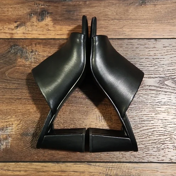 Steve Madden Chunky Block Heels - Picture 4 of 16